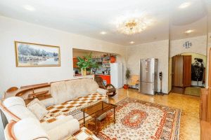 Двухкомнатная квартира, Челябинск, Курчатовский район, Бейвеля, д. 14