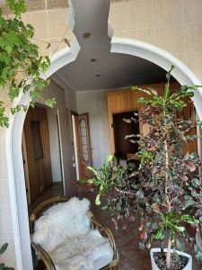 7-комнатная квартира, Челябинск, Центральный район, Витебская ул., д. 2-Б