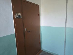 Двухкомнатная квартира, Челябинск, Калининский район, Молодогвардейцев, д. 58-в