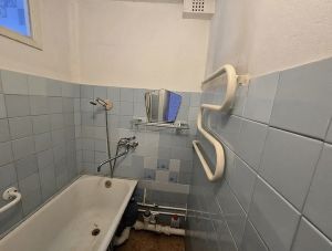 Двухкомнатная квартира, Челябинск, Калининский район, Молодогвардейцев, д. 58-в