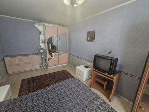 Однокомнатная квартира, Челябинск, Курчатовский район, Шенкурская ул., д. 11